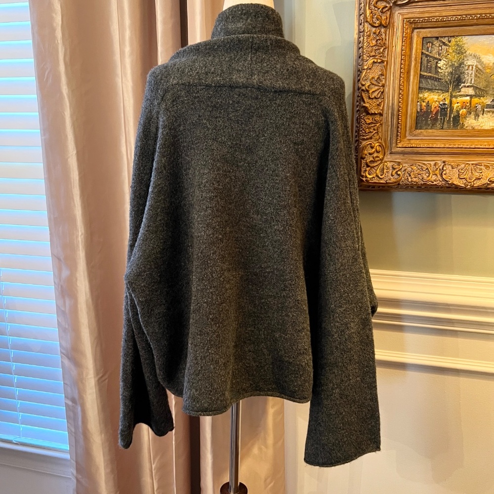 EUC ZARA Blogger Favorite Gray Knit Cardigan Sweater US Size SMALL - Picture 12 of 12